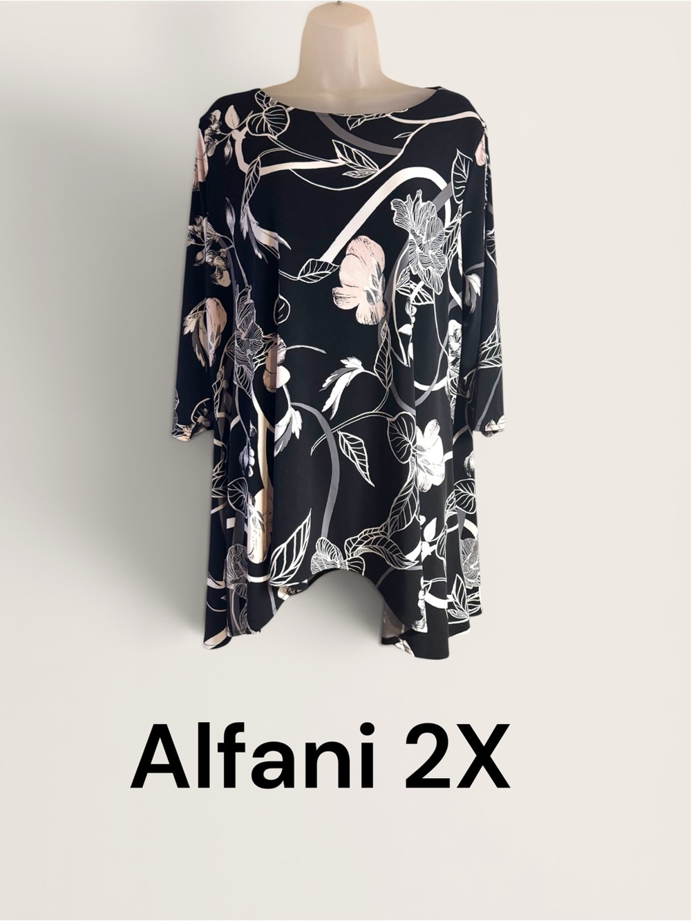 Alfani Black Floral Top w/Soft Blush & Gray Accents PLUS: 2X #M - Picture 1 of 8